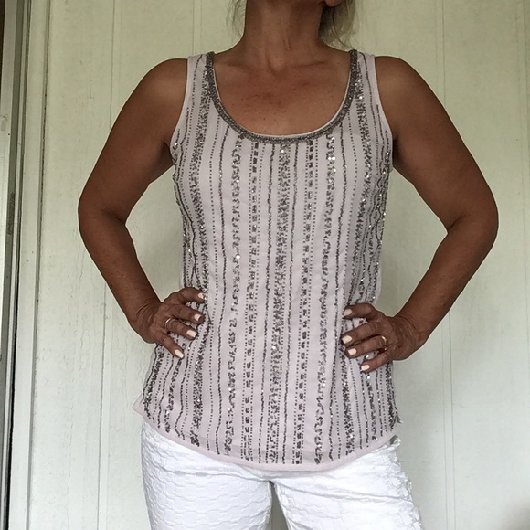 WHITE HOUSE BLACK MARKET EMBELLISHED TANK TOP SMALL - Picture 5 of 16